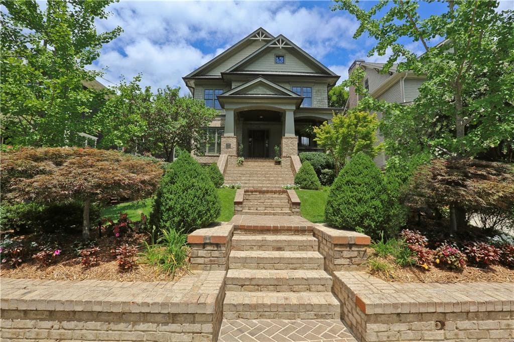 5 bedroom, 4,558 sq ft single family residence sold at 970 Los Angeles Avenue, Atlanta, GA 30306
