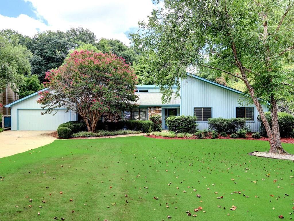 600 Creekwood Drive, Marietta, GA 30068 — most recent listing photo