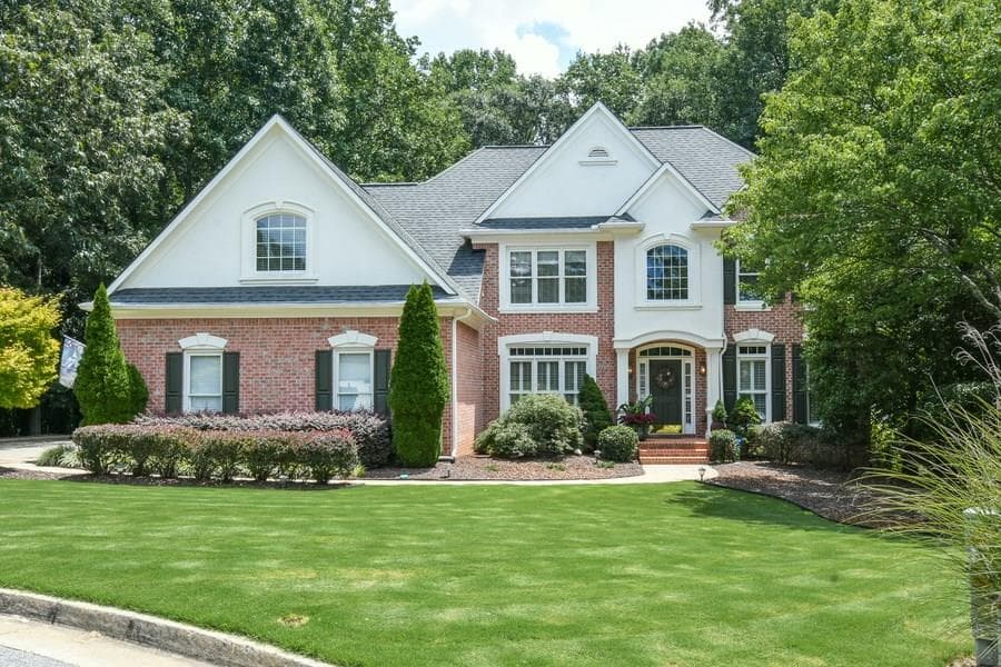 555 Scranton Court, Alpharetta, GA 30022 — most recent listing photo