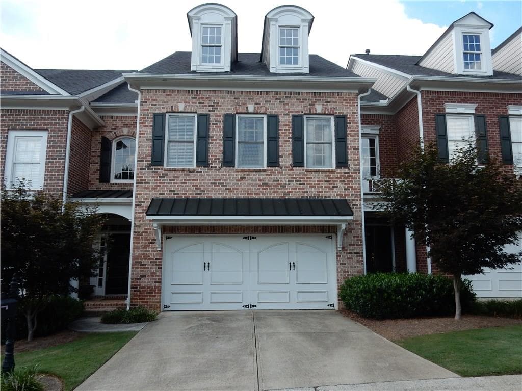 3005 Village Green Drive 3000, Roswell, GA 30075 — most recent listing photo