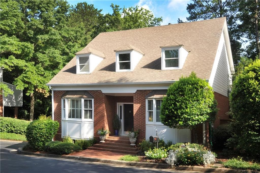 4 bedroom single family residence sold at 2902 Yale Court, Atlanta, GA 30339
