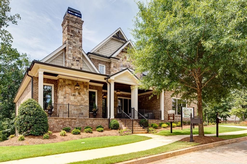 535 Belada Boulevard, Sandy Springs, GA 30342 — most recent listing photo