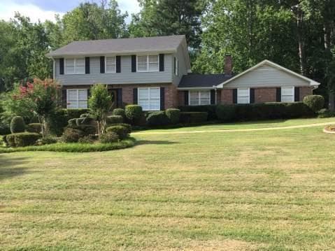 4 bedroom, 2,341 sq ft single family residence sold at 285 Northgate Trace, Roswell, GA 30075
