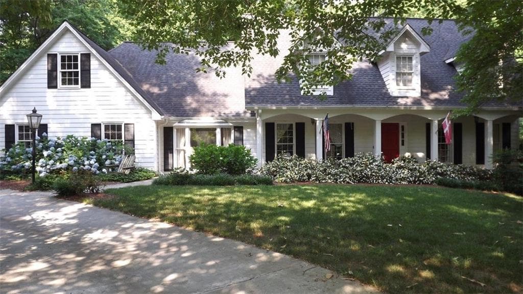 910 Brookfield Parkway, Roswell, GA 30075 — most recent listing photo