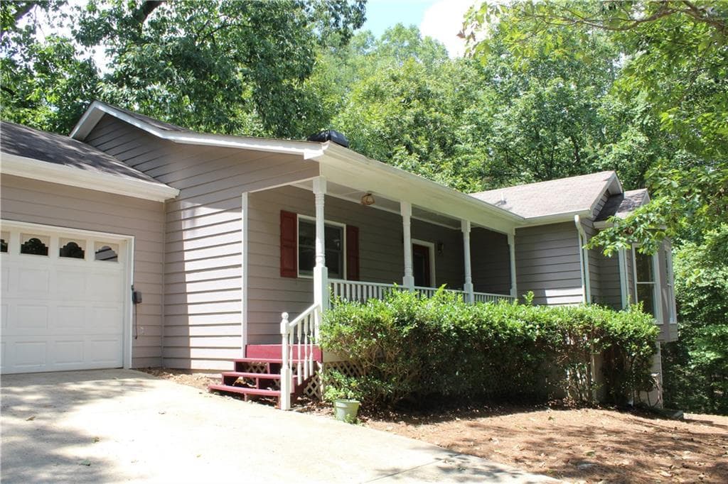 4 bedroom single family residence sold at 165 Ridgewood Drive, Waleska, GA 30183
