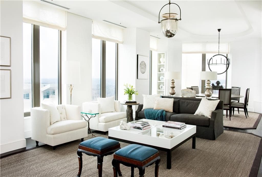 3 bedroom, 2,999 sq ft condominium sold at 3376 Peachtree Road 36A, Atlanta, GA 30326