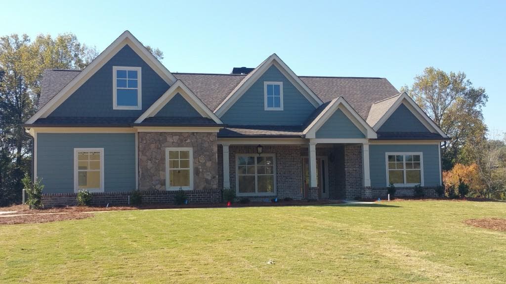 3 bedroom single family residence sold at 5712 Brickhampton Court, Clermont, GA 30527