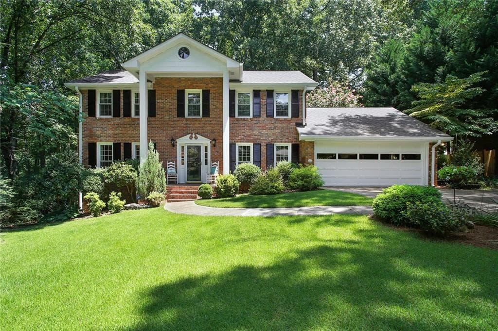 4 bedroom single family residence sold at 1165 Land O Lakes Drive, Roswell, GA 30075