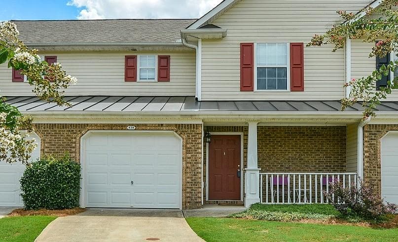438 Red Coat Lane 438, Woodstock, GA 30188 — most recent listing photo