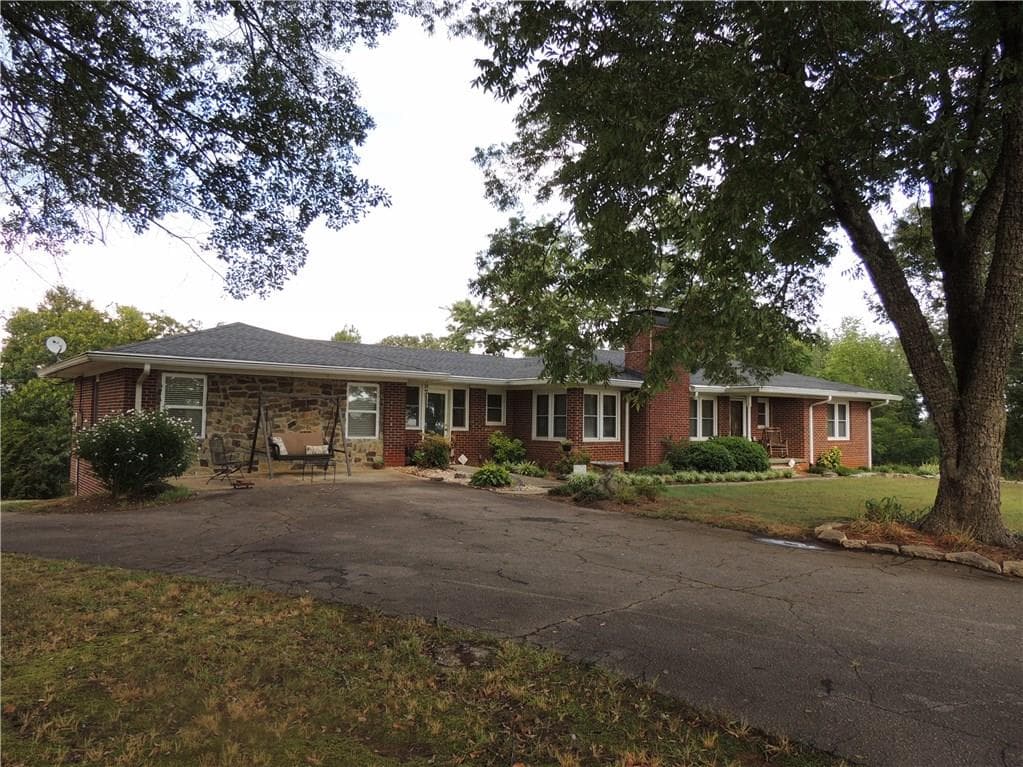 6 bedroom single family residence sold at 6230 BETHEL Road, Murrayville, GA 30564