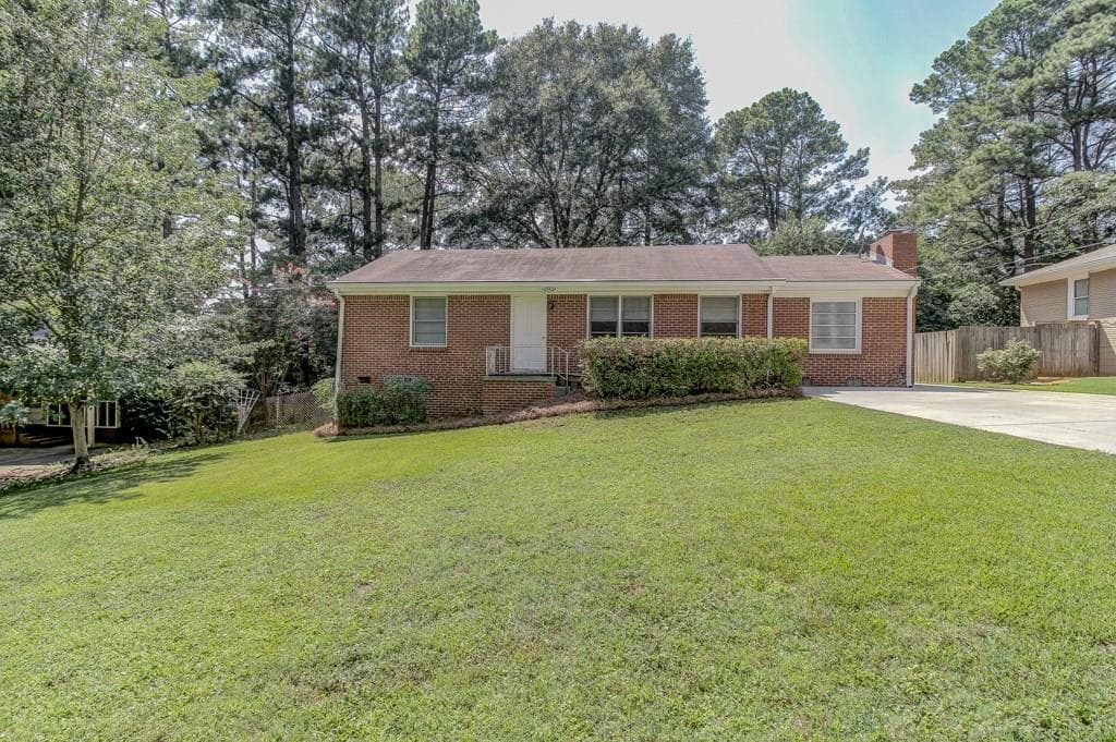 2833 Pontiac Circle, Doraville, GA 30360 — most recent listing photo