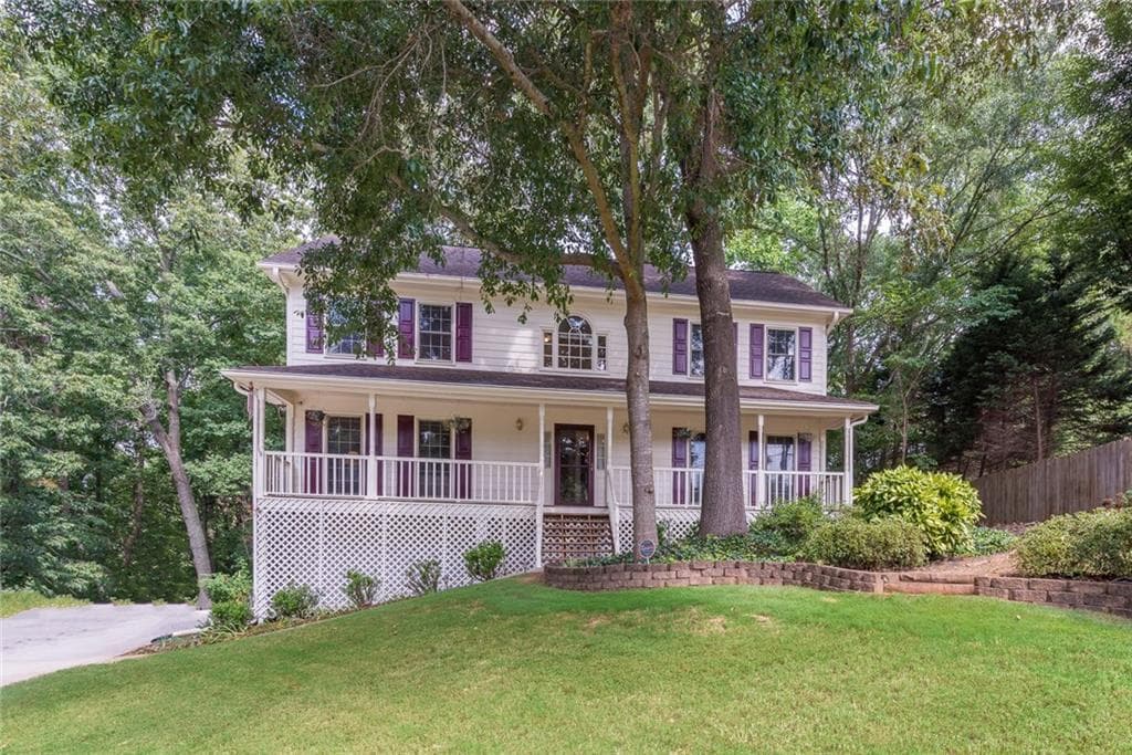 4 bedroom, 2,064 sq ft single family residence sold at 1702 Windsor Chase Court, Lawrenceville, GA 30043