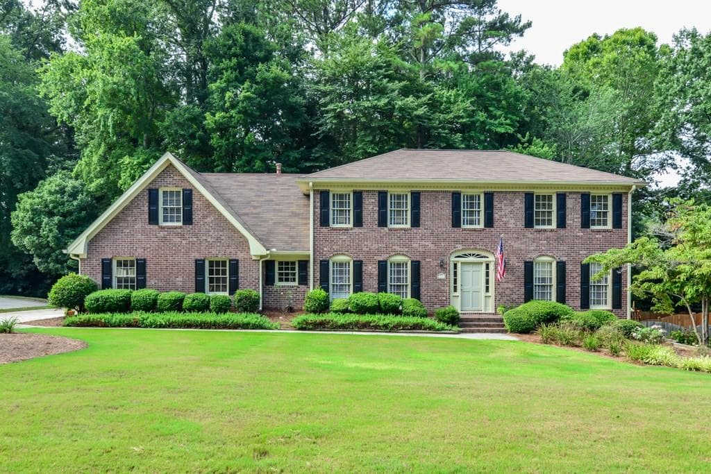 5 bedroom single family residence sold at 1151 Coronation Drive, Dunwoody, GA 30338