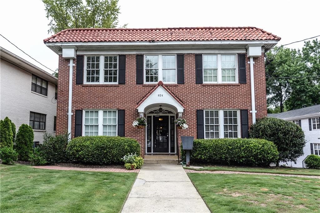 1 bedroom, 729 sq ft condominium sold at 824 Greenwood Avenue 8, Atlanta, GA 30306