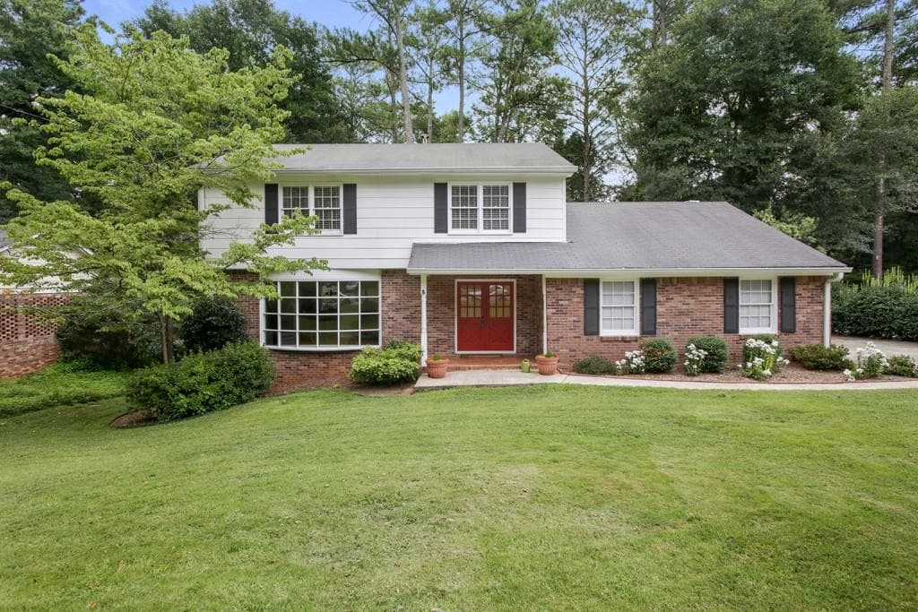 350 Jade Cove Drive, Roswell, GA 30075 — most recent listing photo