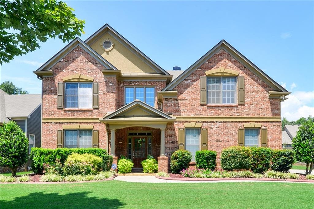6 bedroom, 3,877 sq ft single family residence sold at 2604 Lakefield Trail, Marietta, GA 30064