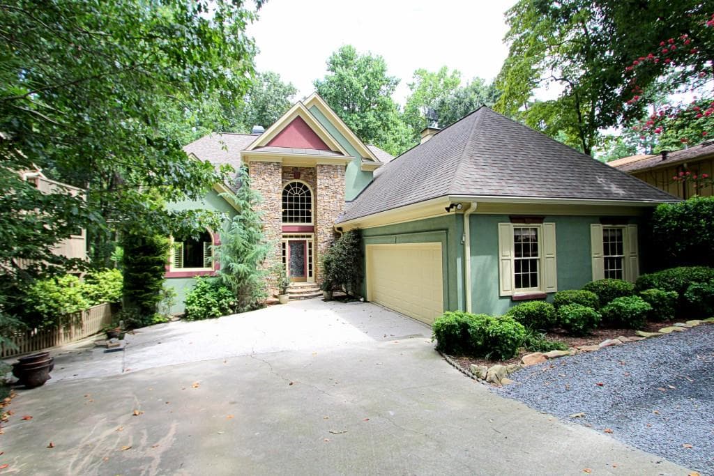 3425 Lake Shore Drive, Cumming, GA 30041 — most recent listing photo