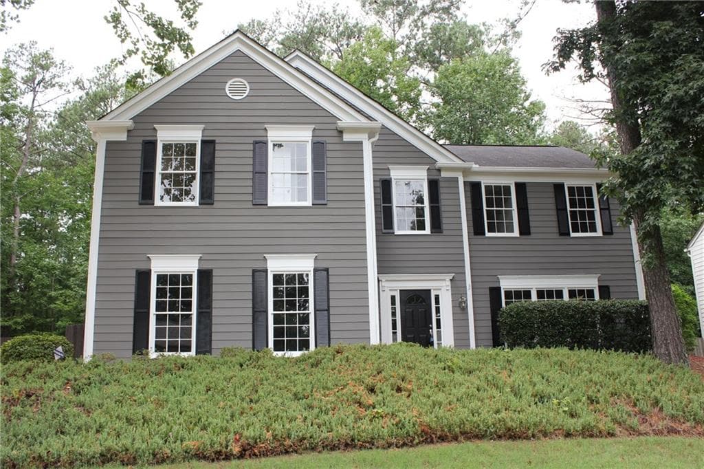 4 bedroom, 2,330 sq ft single family residence sold at 9990 Feather Sound Court, Alpharetta, GA 30022