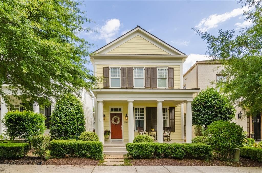 4 bedroom, 2,500 sq ft single family residence sold at 6550 Eli Davis Road, Cumming, GA 30040