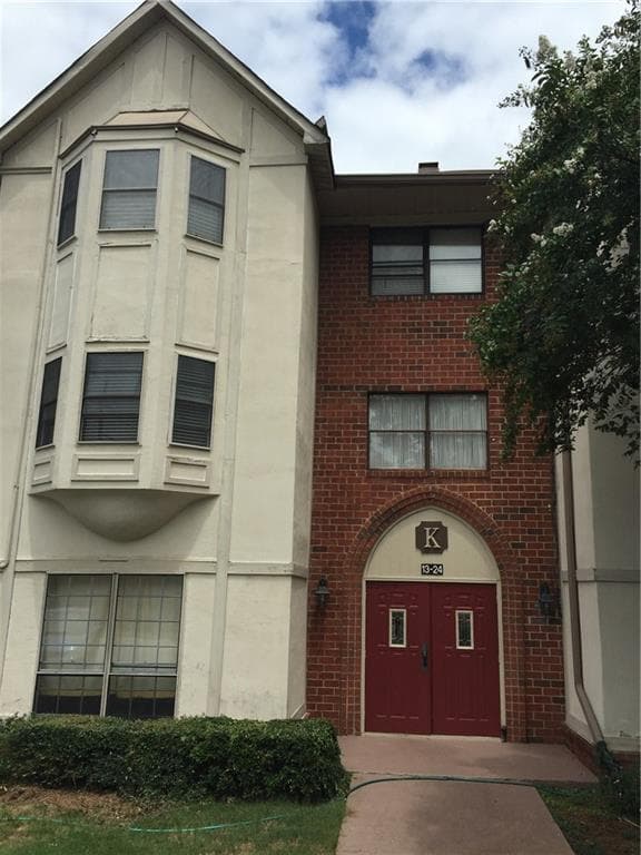 3 bedroom, 1,423 sq ft condominium sold at 6851 Roswell Road K18, Atlanta, GA 30328