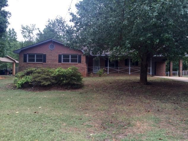 1814 Hallmark Drive, Griffin, GA 30223 — most recent listing photo