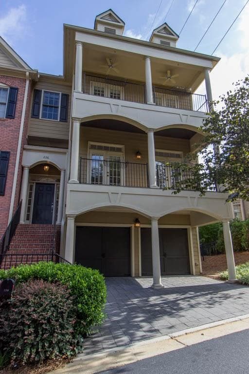 226 Meeting Lane 45, Atlanta, GA 30342 — most recent listing photo