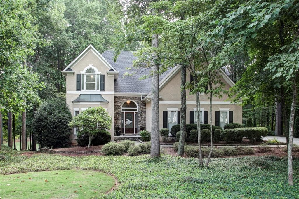 5 bedroom, 4,235 sq ft single family residence sold at 3196 Eagle Watch Drive, Woodstock, GA 30189