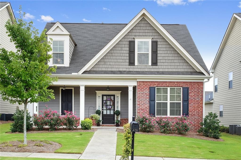 3 bedroom, 2,283 sq ft single family residence sold at 275 South Village Square, Canton, GA 30115