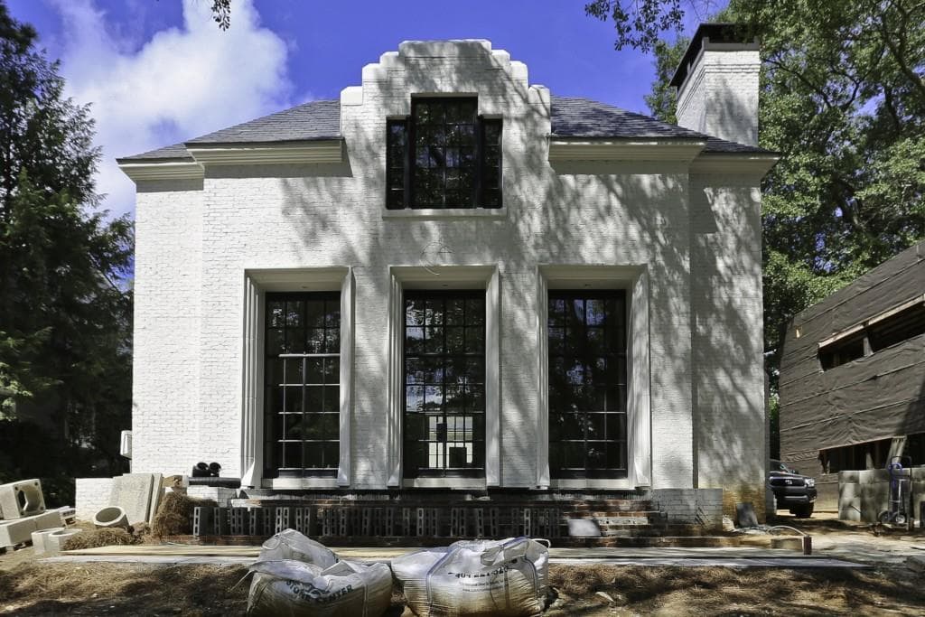 4 bedroom, 3,921 sq ft single family residence sold at 90 Polo Drive, Atlanta, GA 30309