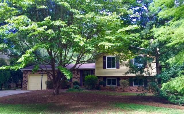 3 bedroom single family residence sold at 450 N Pond Trail, Roswell, GA 30076