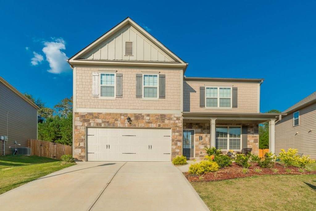 5 bedroom, 3,068 sq ft single family residence sold at 1244 Amanda Jill Court, Lawrenceville, GA 30045