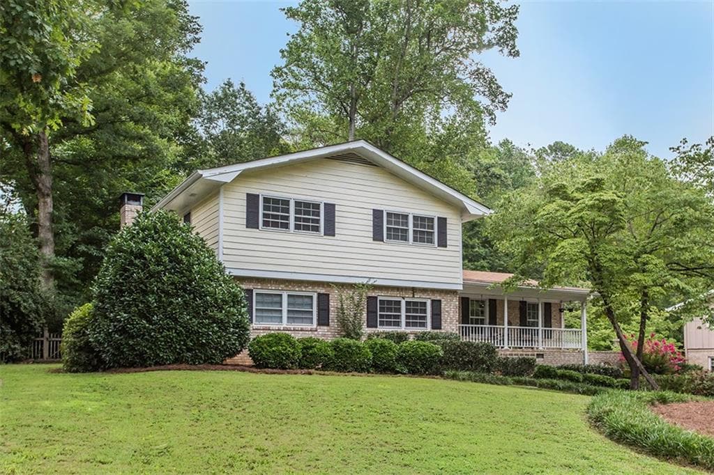 5698 Bend Creek Road, Dunwoody, GA 30338 — most recent listing photo