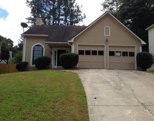 3 bedroom single family residence sold at 723 Guide Post Lane, Stone Mountain, GA 30088