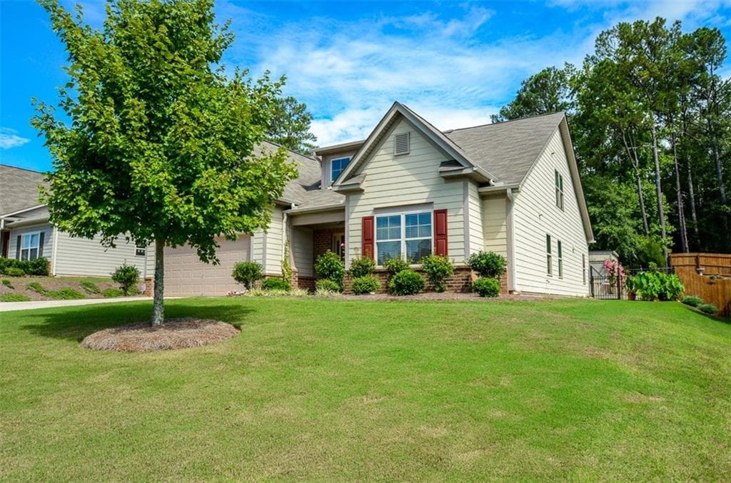 3895 Spring Ridge Drive, Cumming, GA 30028 — most recent listing photo