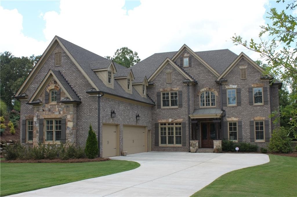 5 bedroom, 6,700 sq ft single family residence sold at 12894 Gransley Court, Alpharetta, GA 30009