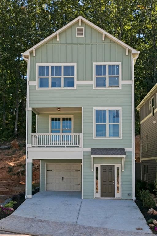 3 bedroom, 2,823 sq ft single family residence sold at 1227 Ridenour Lane, Kennesaw, GA 30152