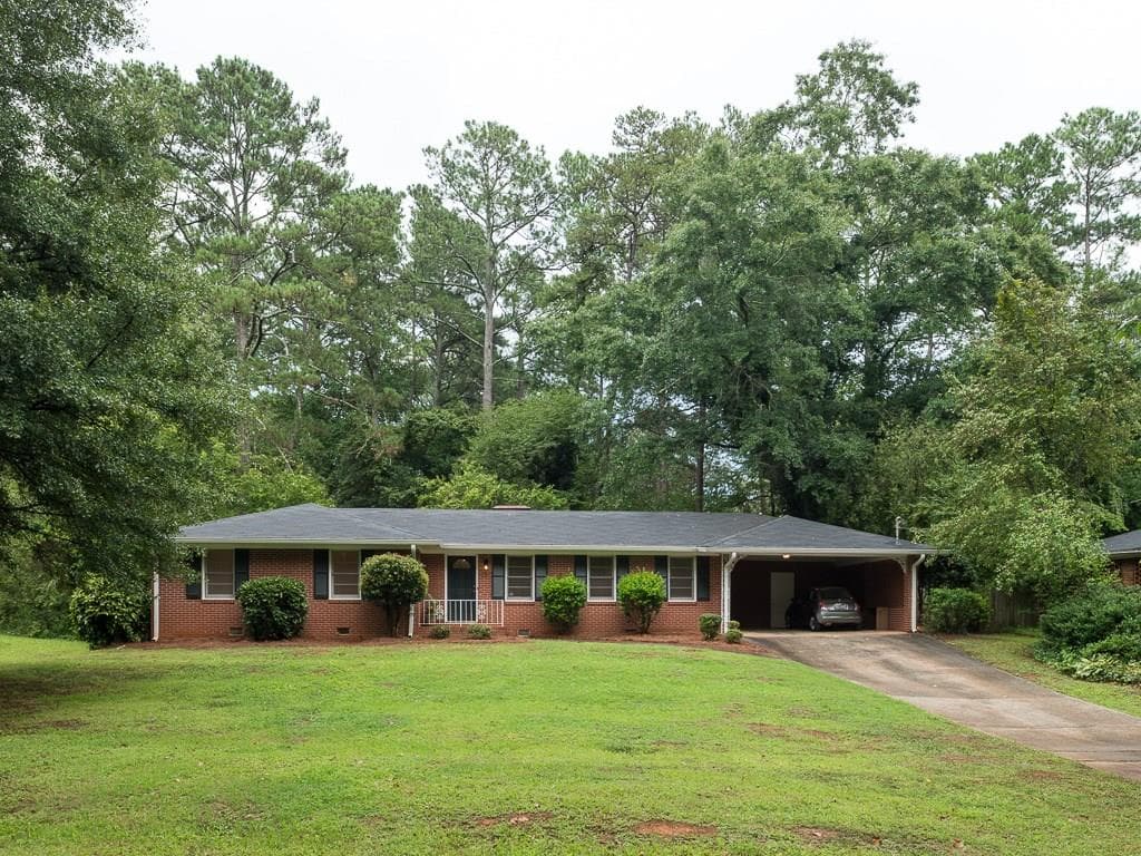 170 Elaine Drive, Roswell, GA 30075 — most recent listing photo