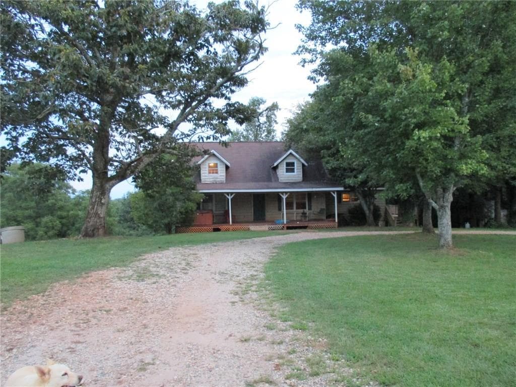 386 Hollywood Hills Road, Clarkesville, GA 30523 — most recent listing photo