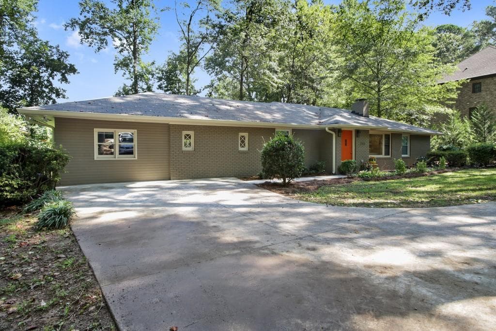 2736 Fairoaks Road, Decatur, GA 30033 — most recent listing photo