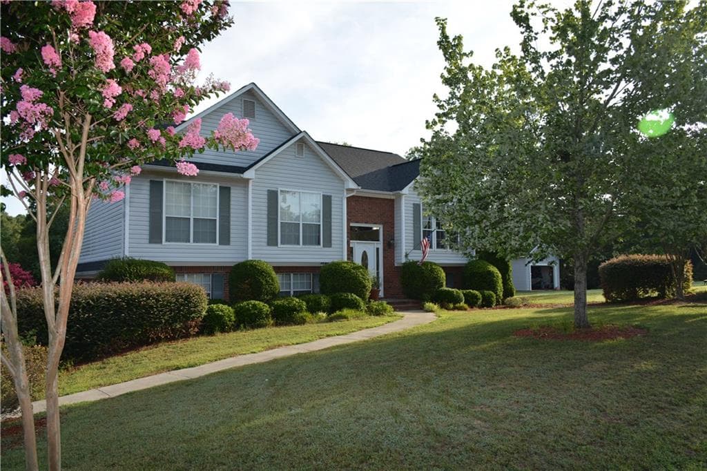 178 Cathy Lane, Calhoun, GA 30701 — most recent listing photo
