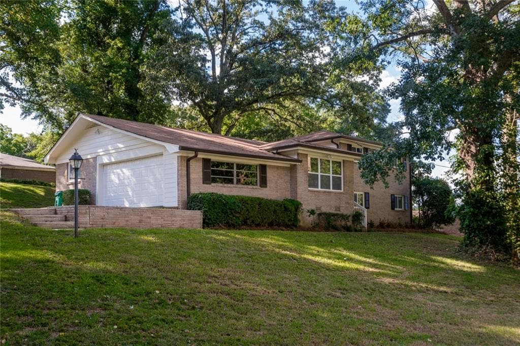 4 bedroom, 2,389 sq ft single family residence sold at 3207 Cherry Valley Drive, Atlanta, GA 30316