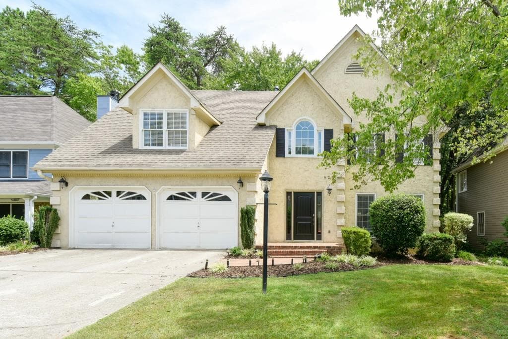 923 Bridgegate Drive, Marietta, GA 30068 — most recent listing photo