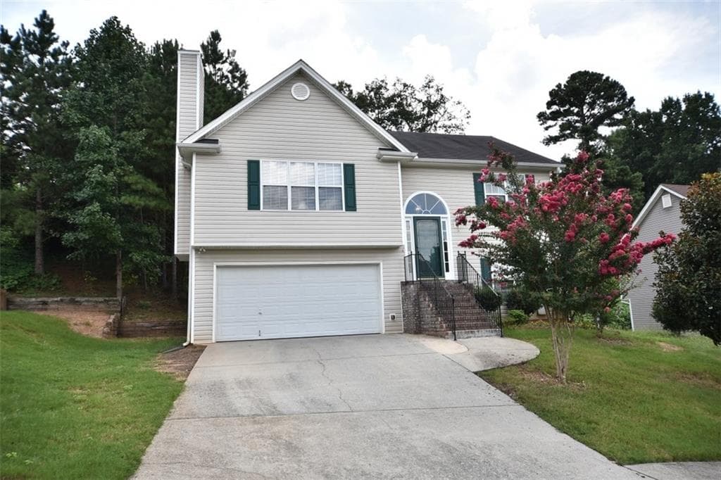 5539 Hopper Drive, Buford, GA 30518 — most recent listing photo