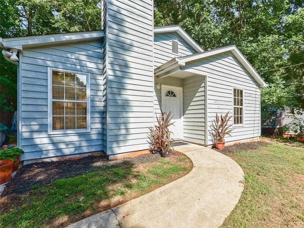 2800 Capri Drive, Cumming, GA 30041 — most recent listing photo