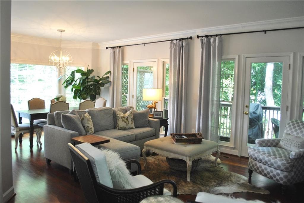 2 bedroom, 1,346 sq ft townhouse sold at 12 Honour Avenue 12, Atlanta, GA 30305