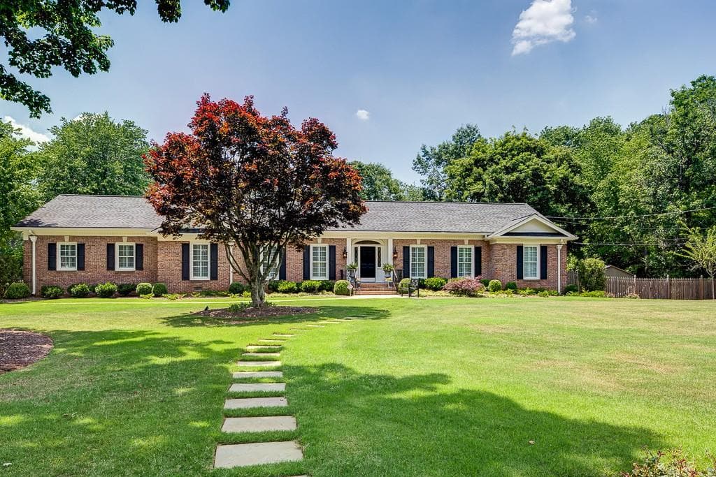 7530 Chaparral Drive, Sandy Springs, GA 30350 — most recent listing photo