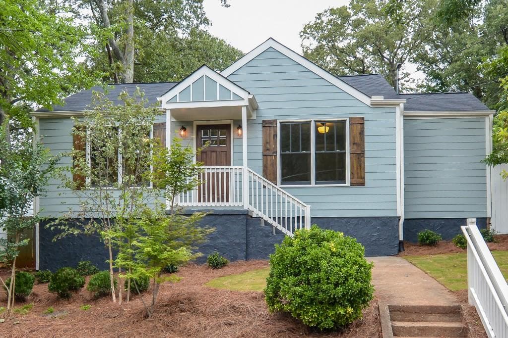 3 bedroom, 1,725 sq ft single family residence sold at 1028 Sanders Avenue, Atlanta, GA 30316