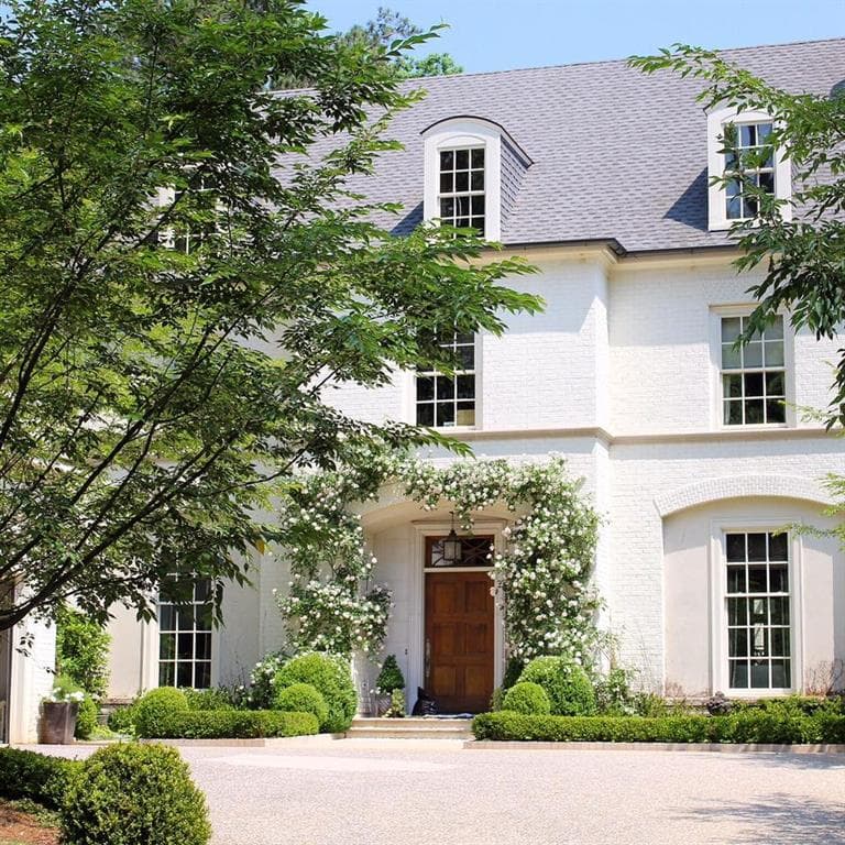 5 bedroom, 9,013 sq ft single family residence sold at 155 Blackland Road, Atlanta, GA 30342