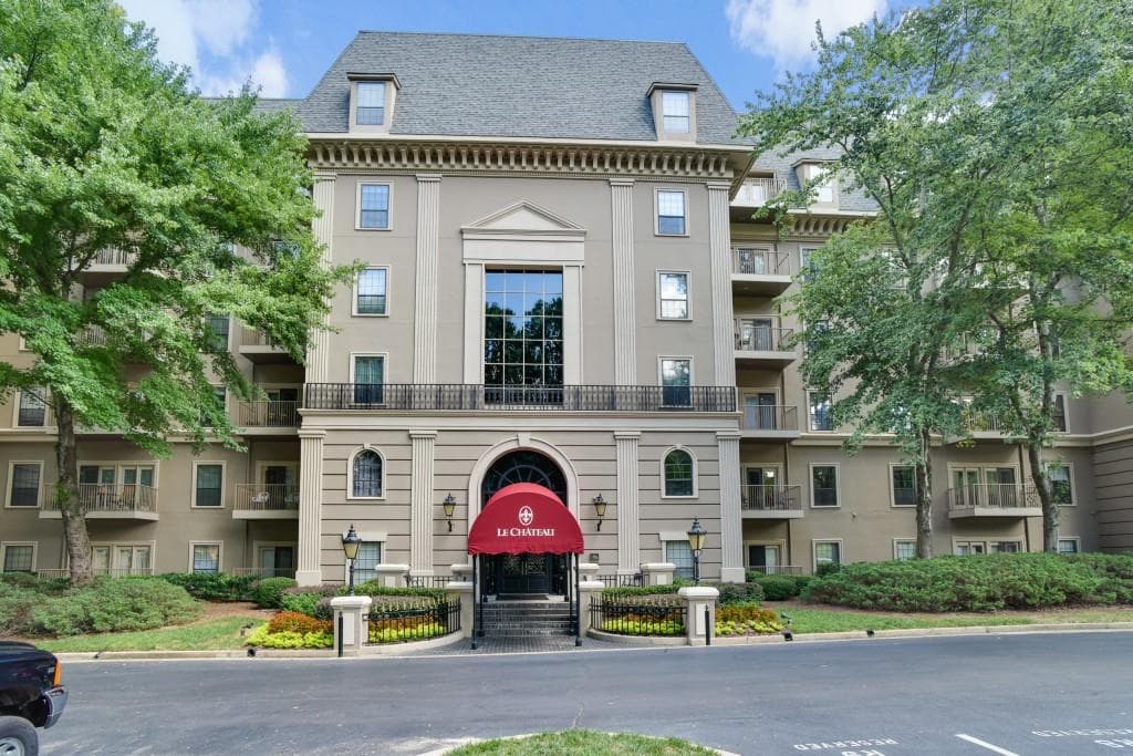2865 Lenox Road 511, Atlanta, GA 30324 — most recent listing photo