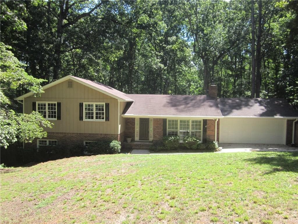4864 Red Oak Drive, Gainesville, GA 30506 — most recent listing photo